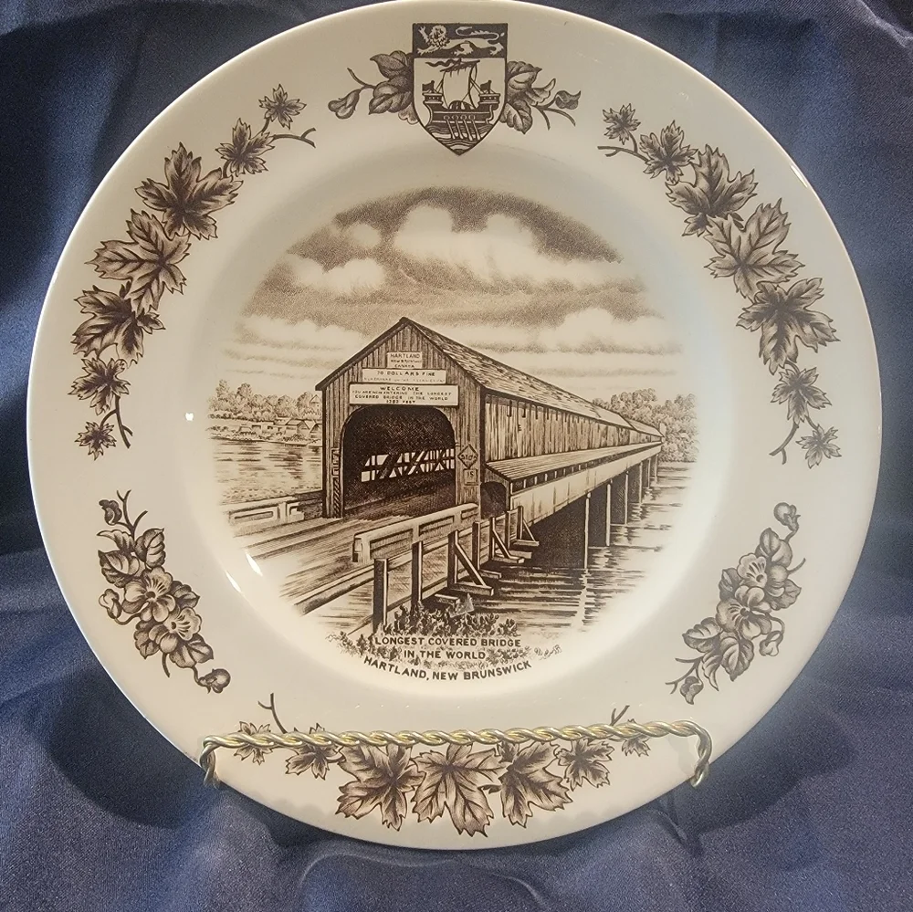 (J19) The collectors series of Atlantic Canada by woods and sons Plate
